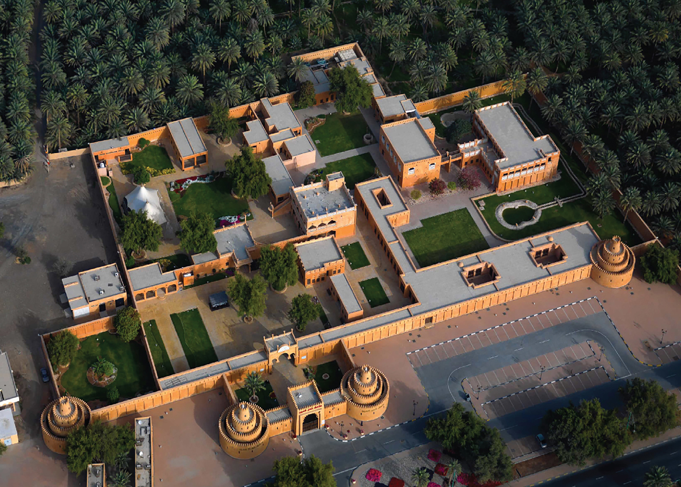 Al Ain Garden City Tour