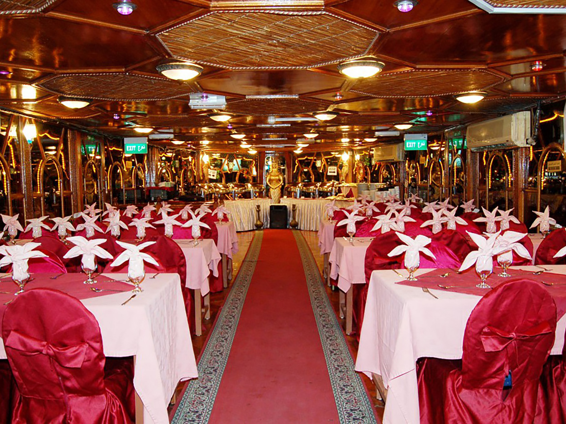 Dhow Cruise Dinner - Creek Dubai - overview presentation