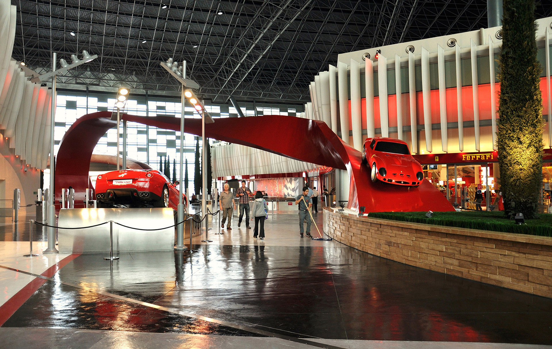 Ferrari World Abu Dhabi - image 7