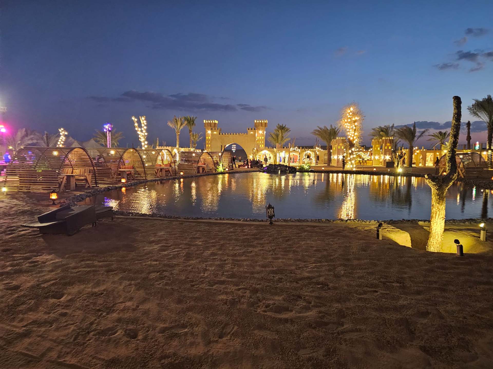 Luxury Desert Safari Dubai - overview presentation