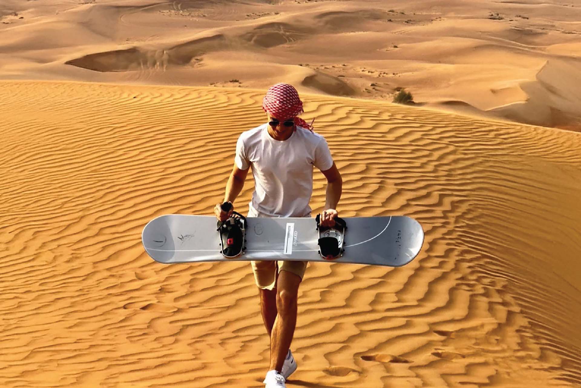 Morning Desert Safari Dubai - live action moment
