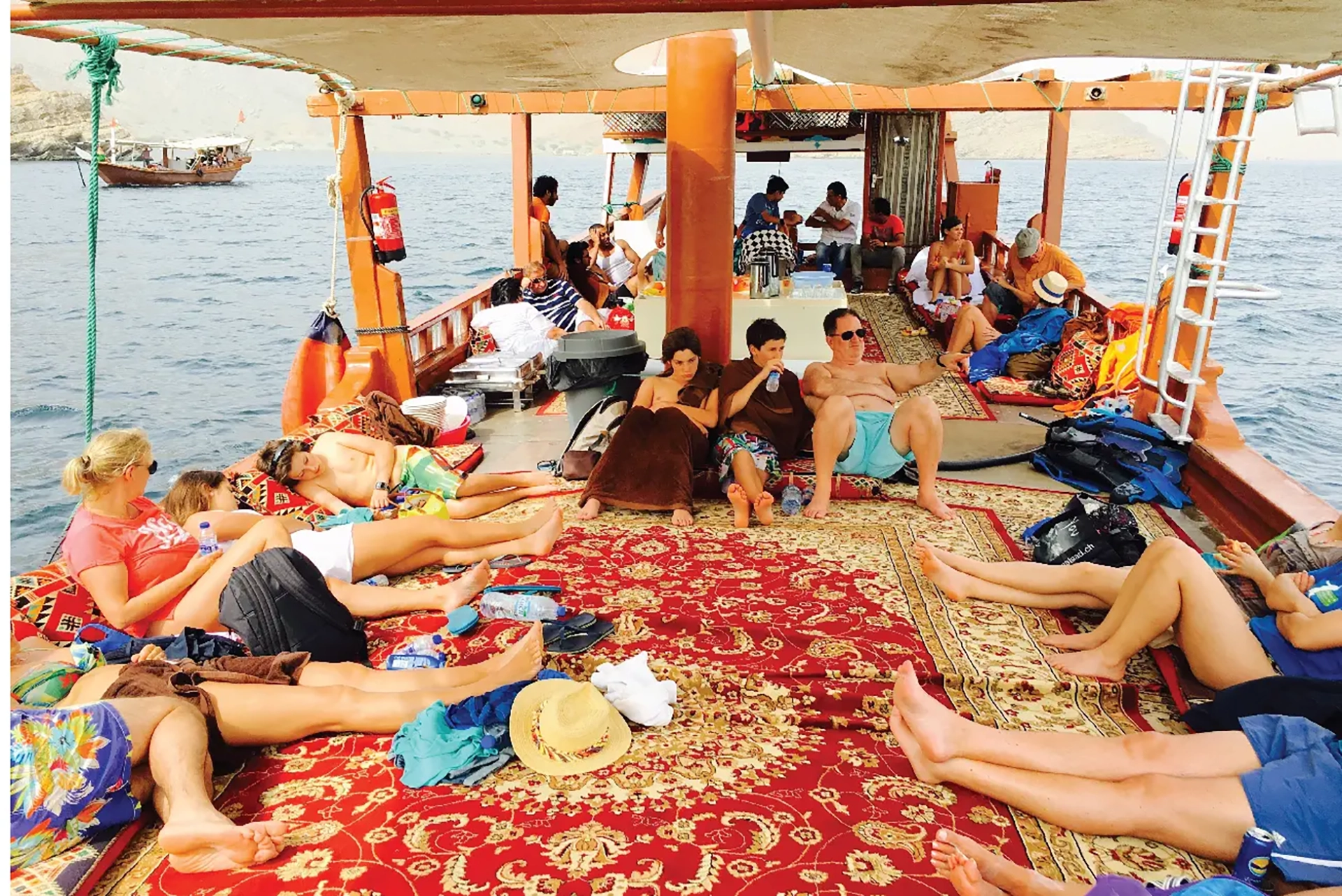 Musandam Dibba Tour - dramatic cliffs