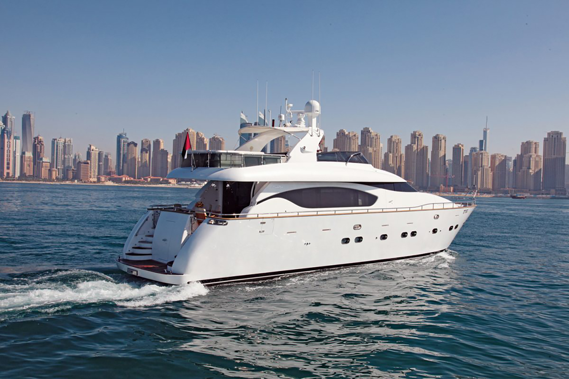 Private Yacht Rental Dubai - image 10