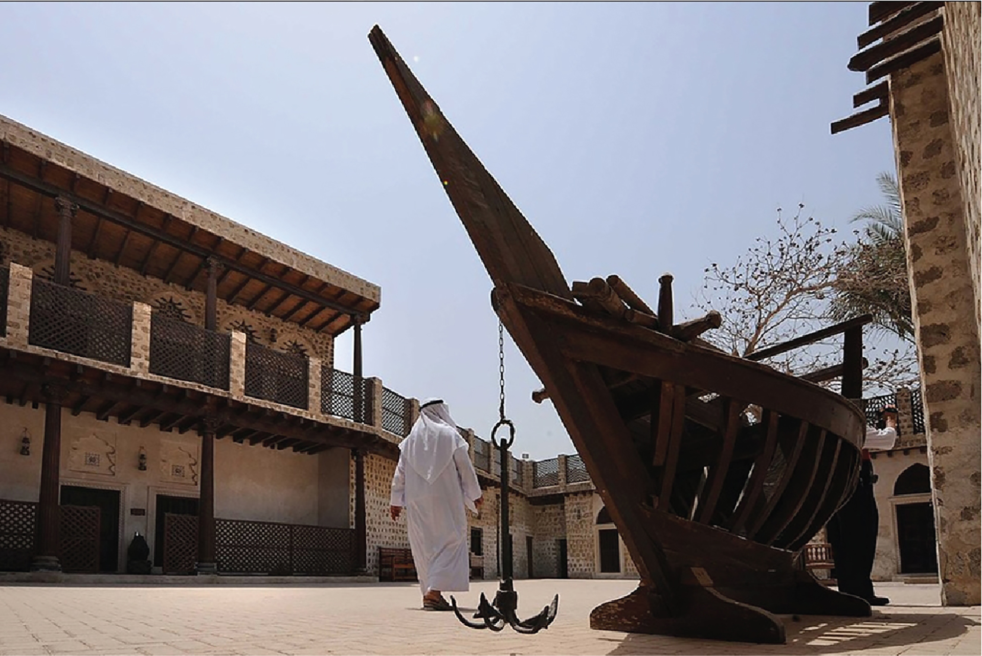 Sharjah Cultural Tour - professional tour guide