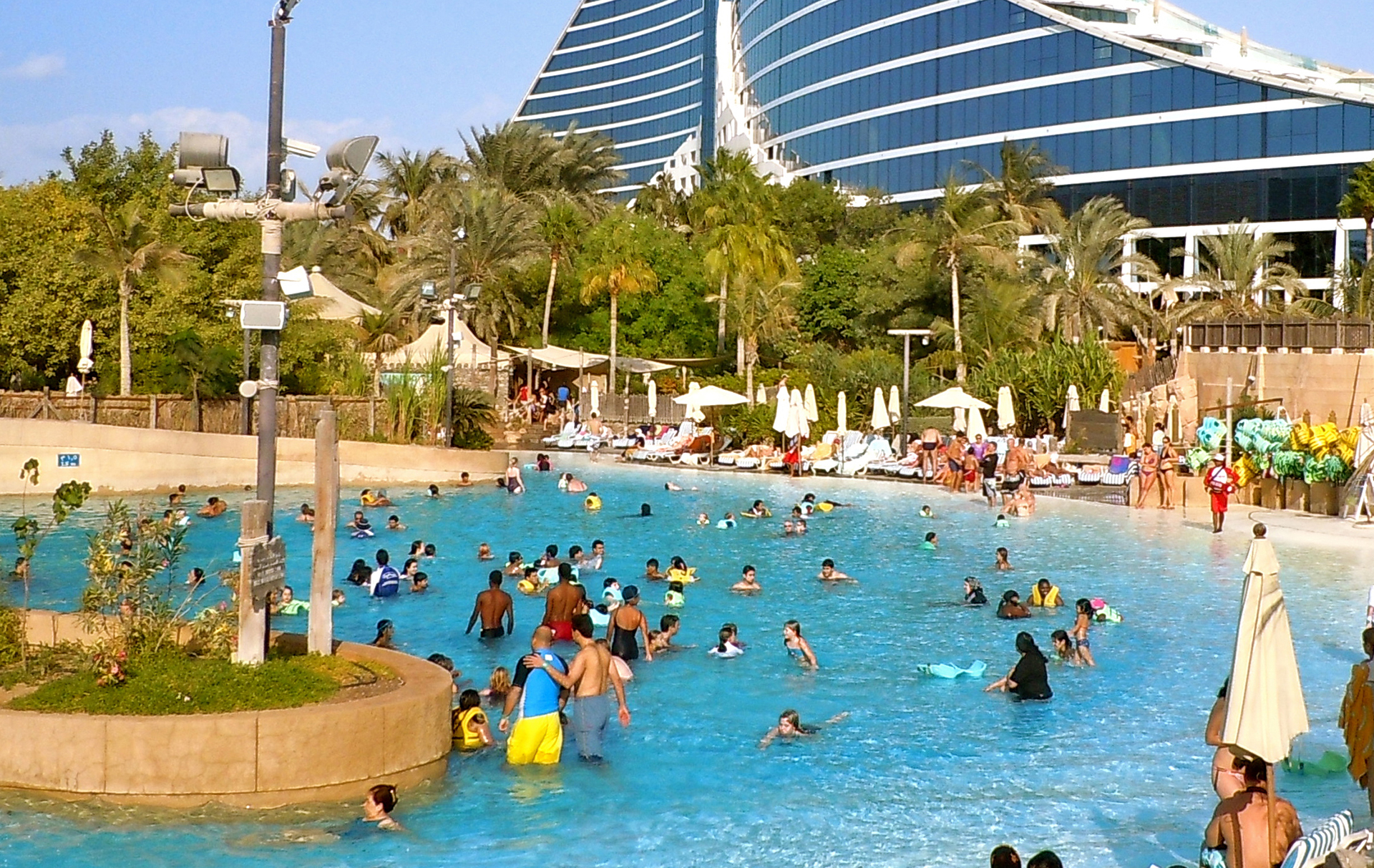 Wild Wadi Waterpark Dubai - overview presentation