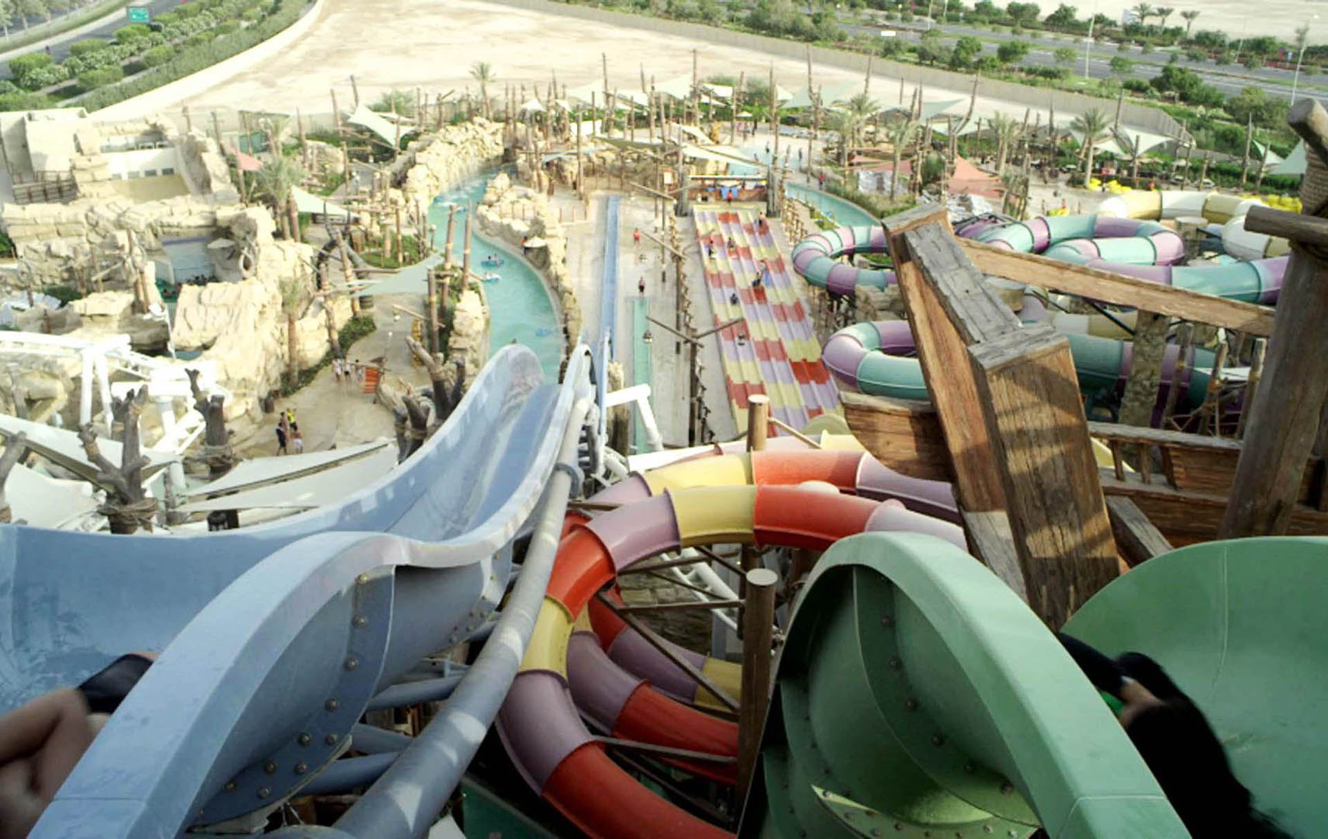 Yas Island Theme Parks - image 2