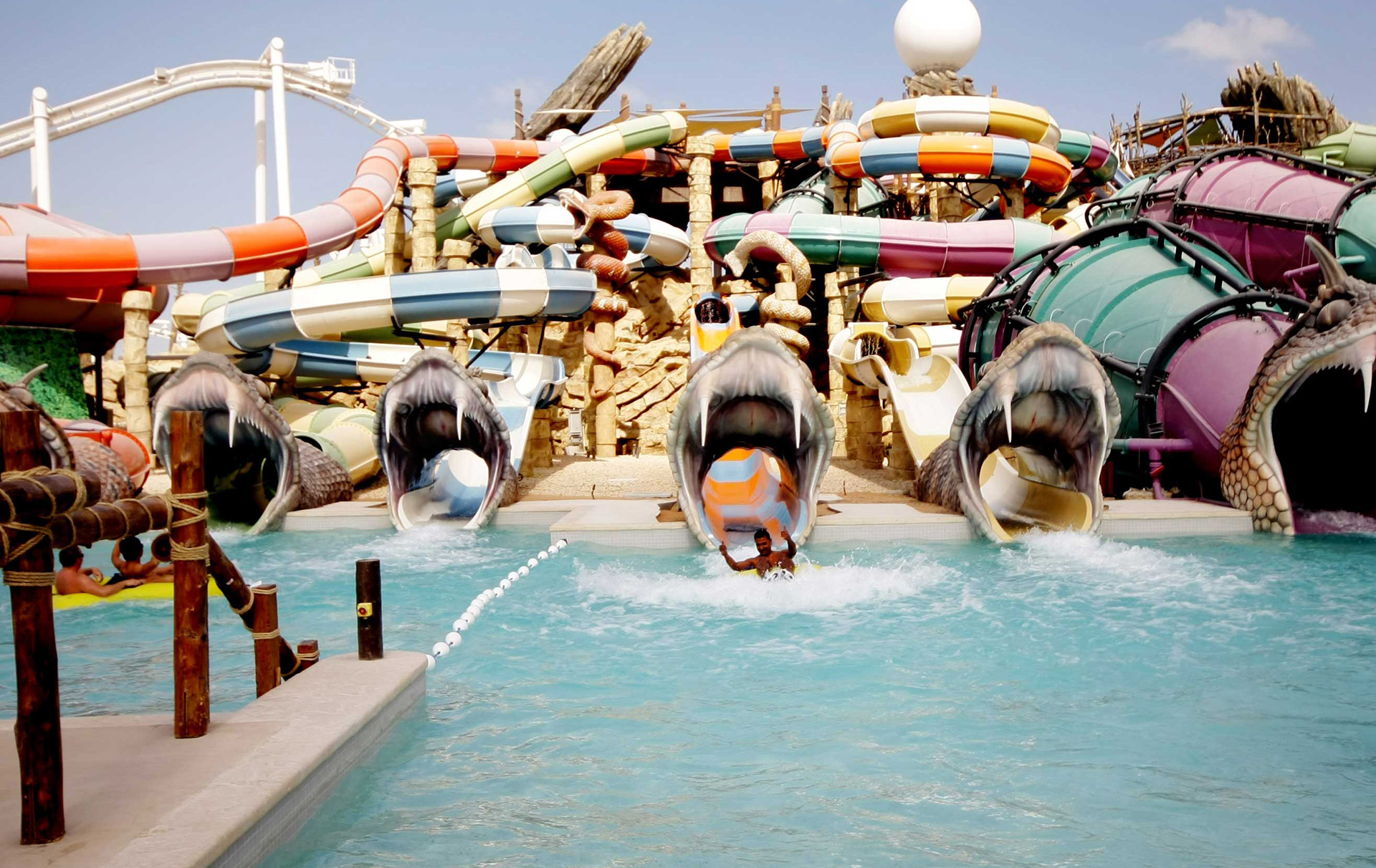 Yas Island Theme Parks - image 5