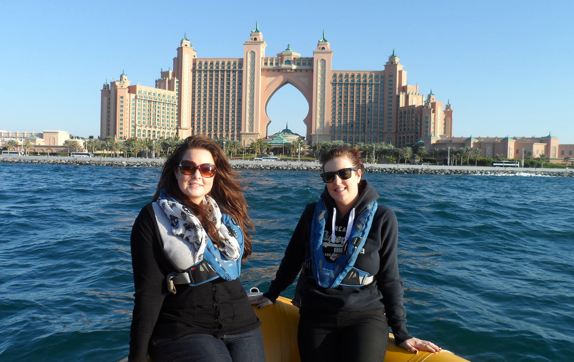 Yellow Boat Tour Dubai - image 2
